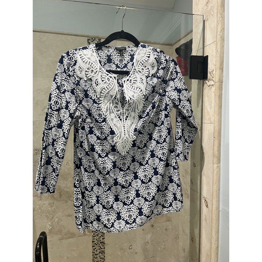 Talbots Womens Blue White Floral Crochet Cotton Blouse Top Small 3/4 Sleeve